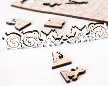 Lade das Bild in den Galerie-Viewer, DAVICI Exklusive Holzpuzzle/ Cat Peterhof/ 200 Teile/ Geschenkbox mit Prägung und Magnetverschluss/Besondere Geschenke für jeden Anlass