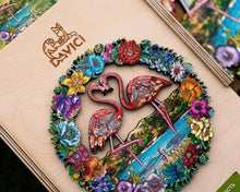 Lade das Bild in den Galerie-Viewer, DAVICI Exklusive Holzpuzzle - Flamingo - 130 Teile - Geschenkbox