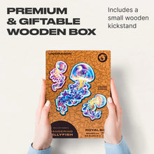 Lade das Bild in den Galerie-Viewer, UNIDRAGON Holzpuzzle - Quallen 3in1 Puzzle - Das Original!
