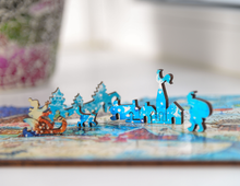 Lade das Bild in den Galerie-Viewer, DAVICI Premium Holzpuzzle - Winterschlaf - 180 Teile - Geschenkbox mit Prägung und Magnetverschluss