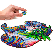 Lade das Bild in den Galerie-Viewer, UNIDRAGON Holzpuzzle - Das Original! - Panda - Geschenkbox
