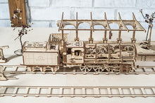 Lade das Bild in den Galerie-Viewer, Dampflokomotive mit Tender
